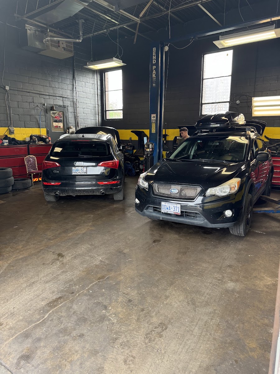 Cars in the bays at MG Auto Mechanic Service